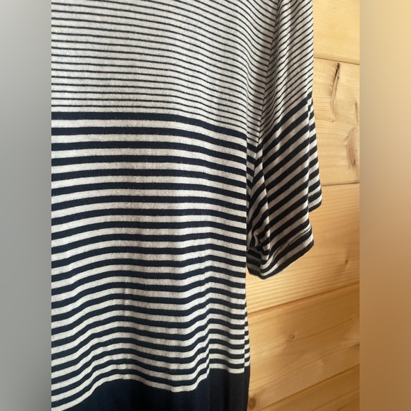 NWOT Abercrombie & Fitch Top M - Picture 4 of 6